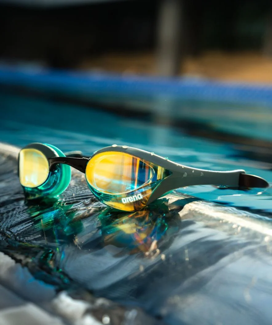 Arena Elite Schwimmbrillen - Cobra Ultra SWIPE Mirror - Gold/Schwarz (Limited 2026) - Image 4
