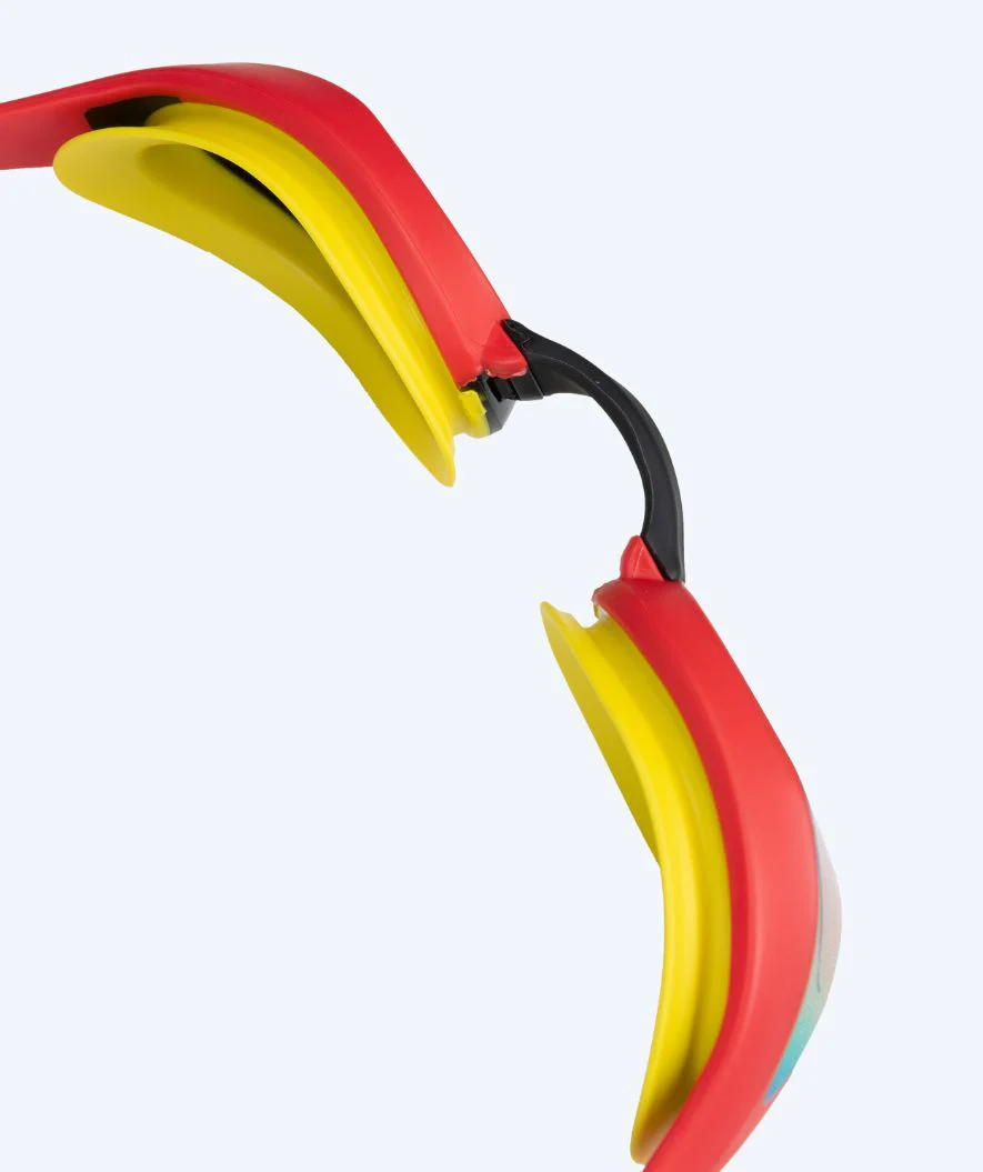 Arena Elite Schwimmbrillen - Cobra Ultra SWIPE Mirror - Rot/Gold (Limited 2026) - Image 6