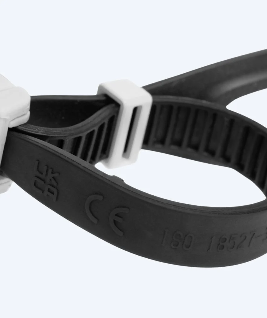 Arena Schwimmbrille für Freizeitschwimmer - The One Plus - Schwarz (Smoke Scheiben) - Image 4