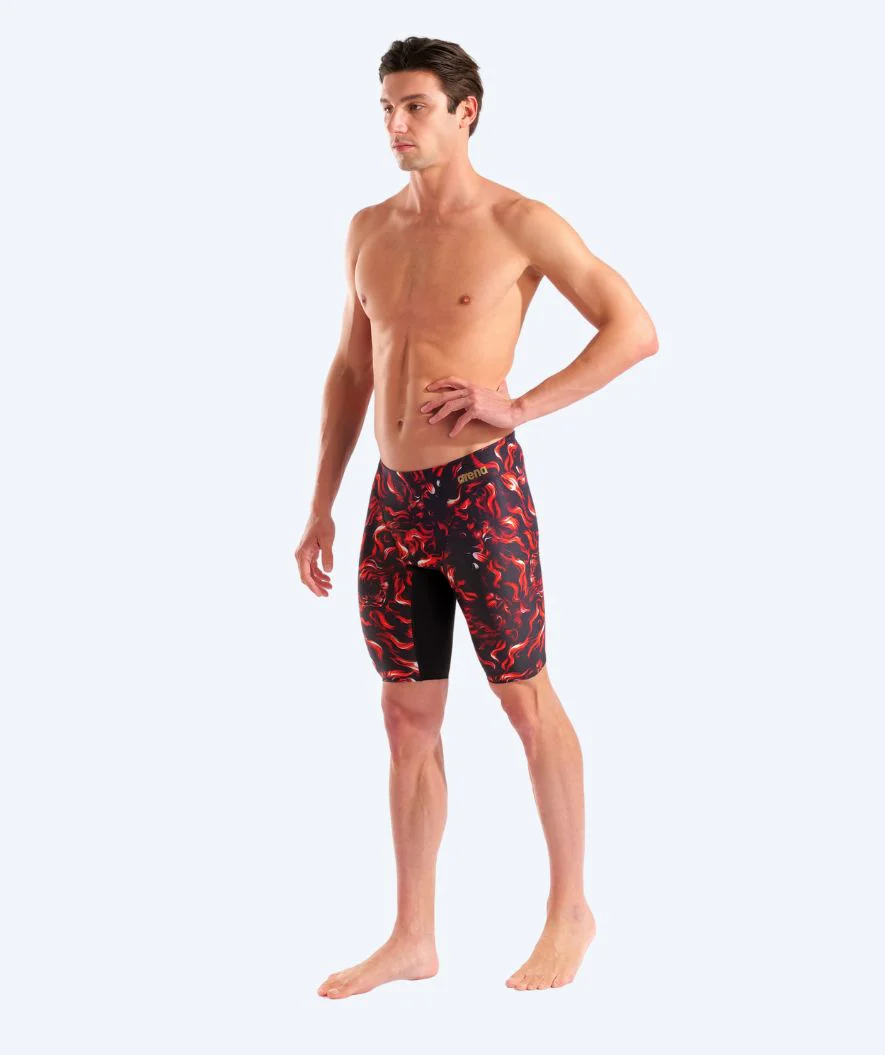 Arena lange Badehose für Herren - Graphic - Schwarz/Rot (Limited 2026) - Image 5