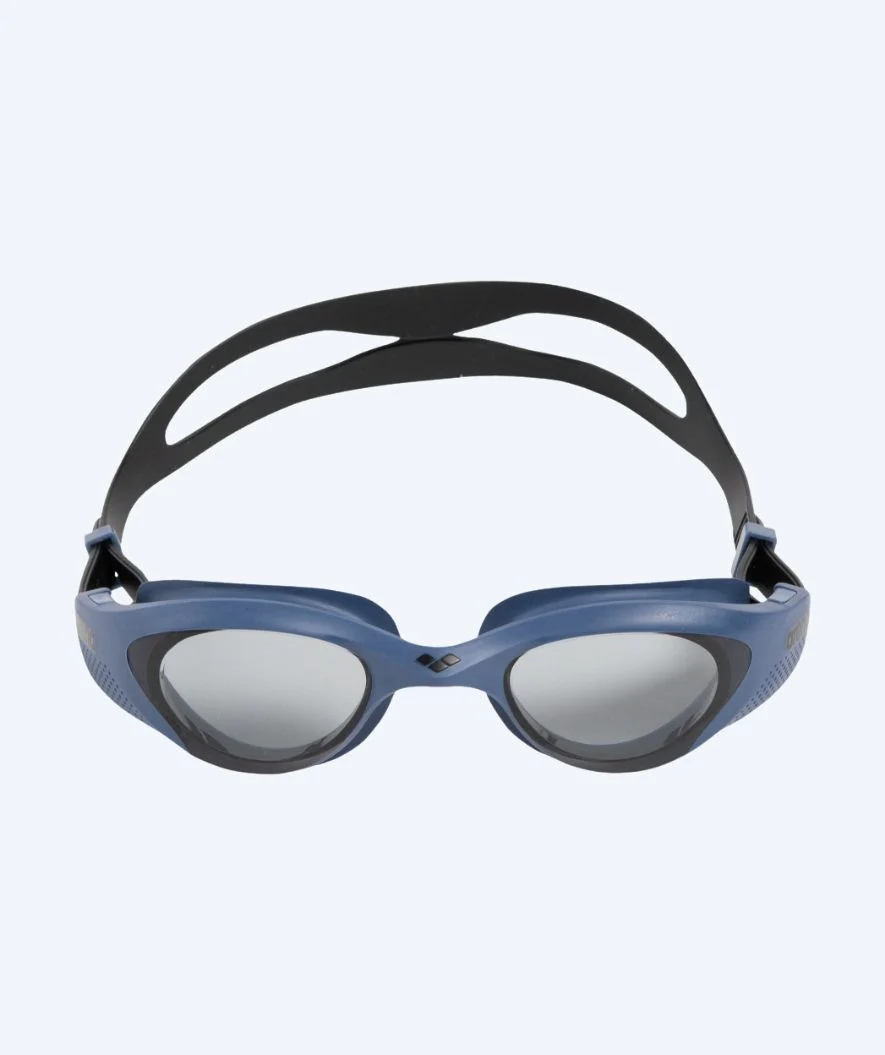 Arena Schwimmbrille für Freizeitschwimmer - The One - Donkerblau/Schwarz (Smoke Scheiben)