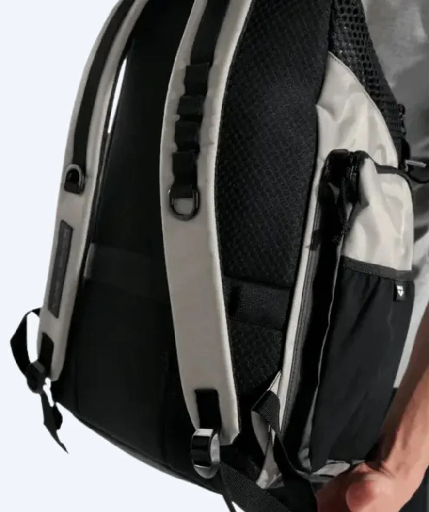 Arena Schwimmrucksack - One Go 45L - Grau/Schwarz - Image 10