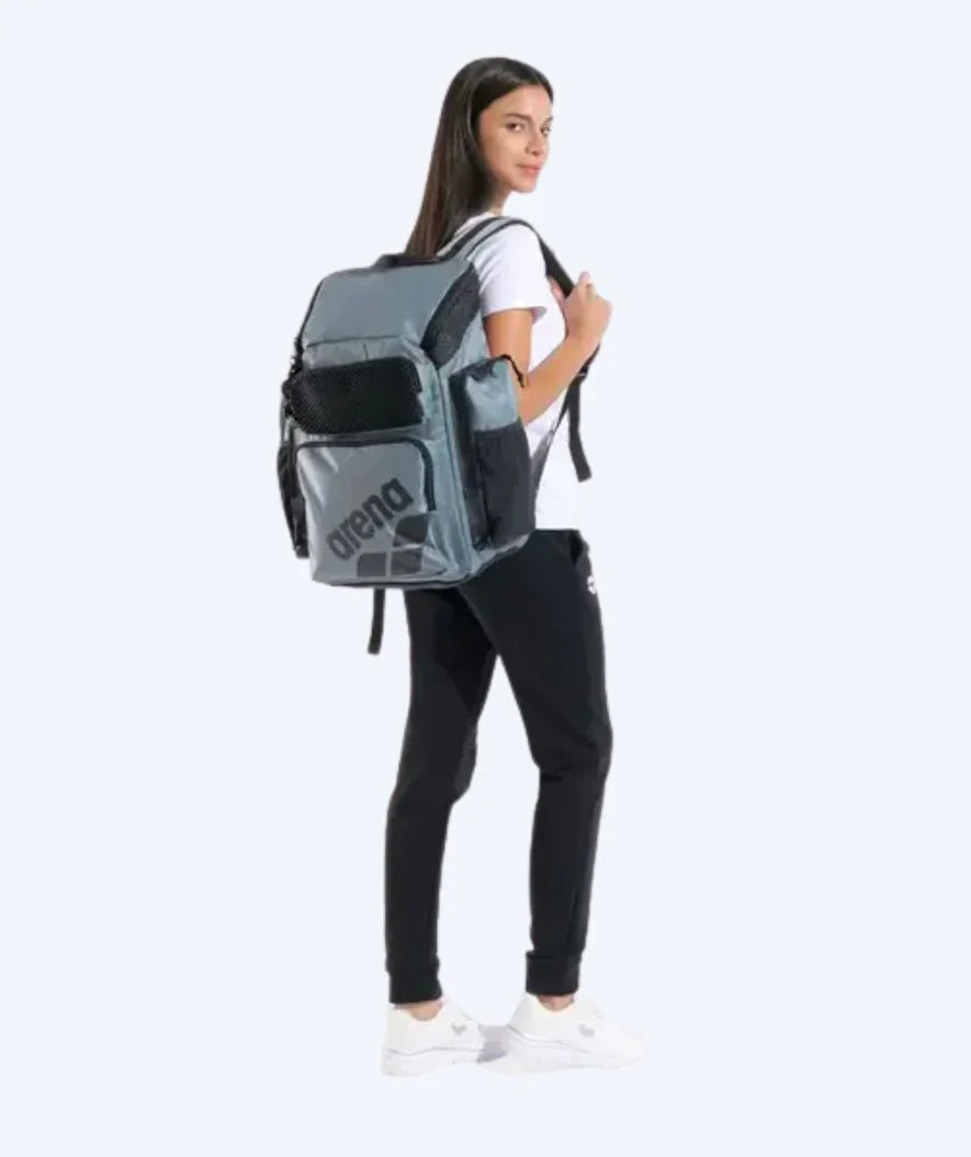 Arena Schwimmrucksack - One Go 45L - Sage/Schwarz - Image 3