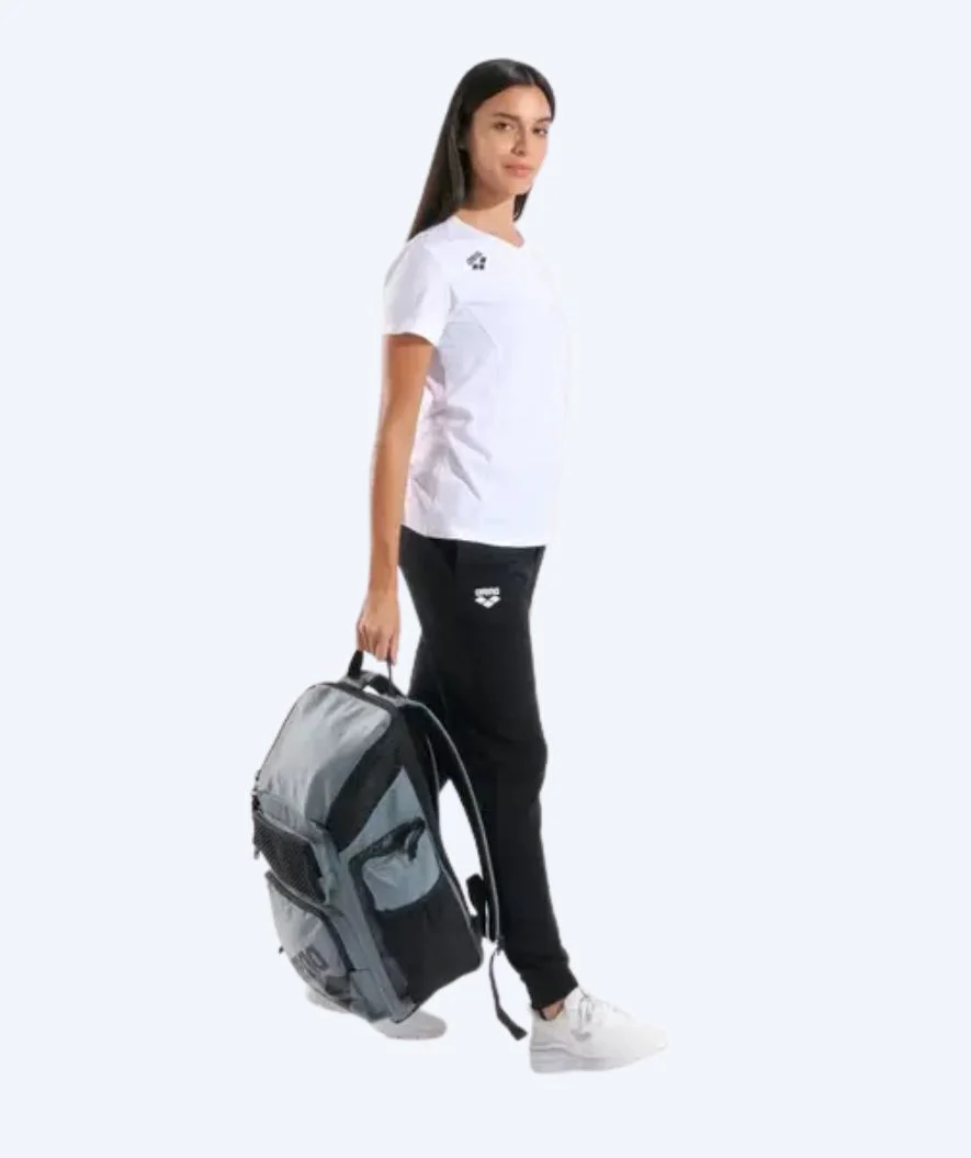 Arena Schwimmrucksack - One Go 45L - Sage/Schwarz - Image 9