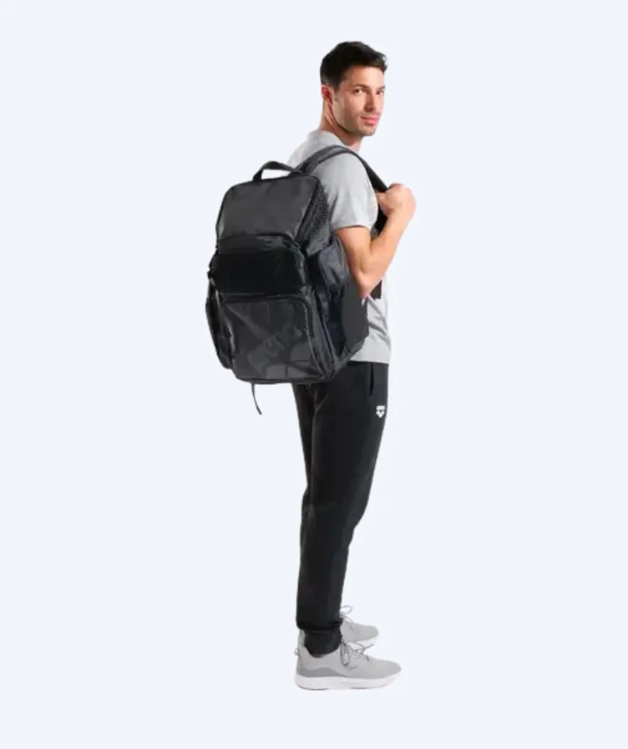 Arena Schwimmrucksack - One Go 45L - Schwarz - Image 3