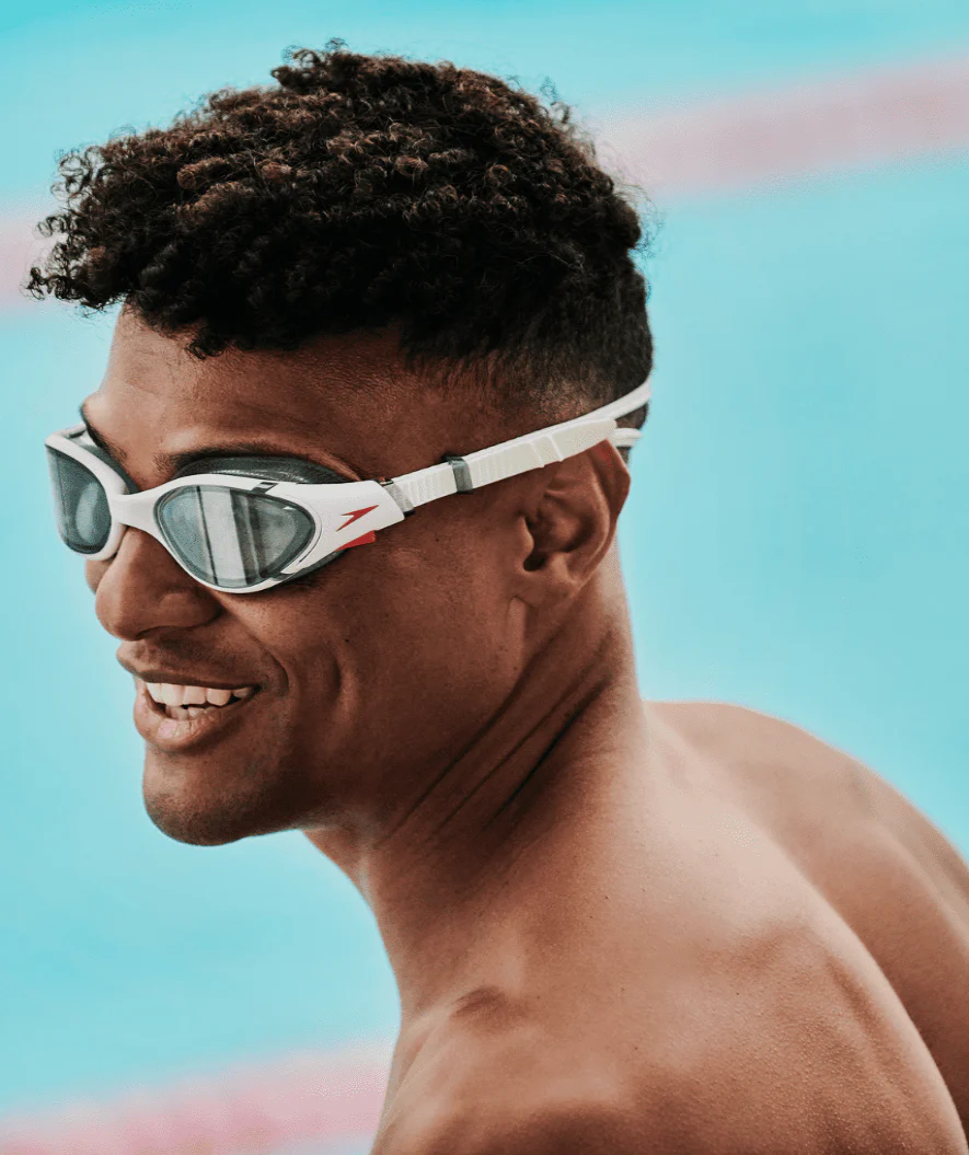 Speedo Schwimmbrille für Freizeitschwimmer - Biofuse 2.0 - Weiß (Smoke Scheiben) - Image 4