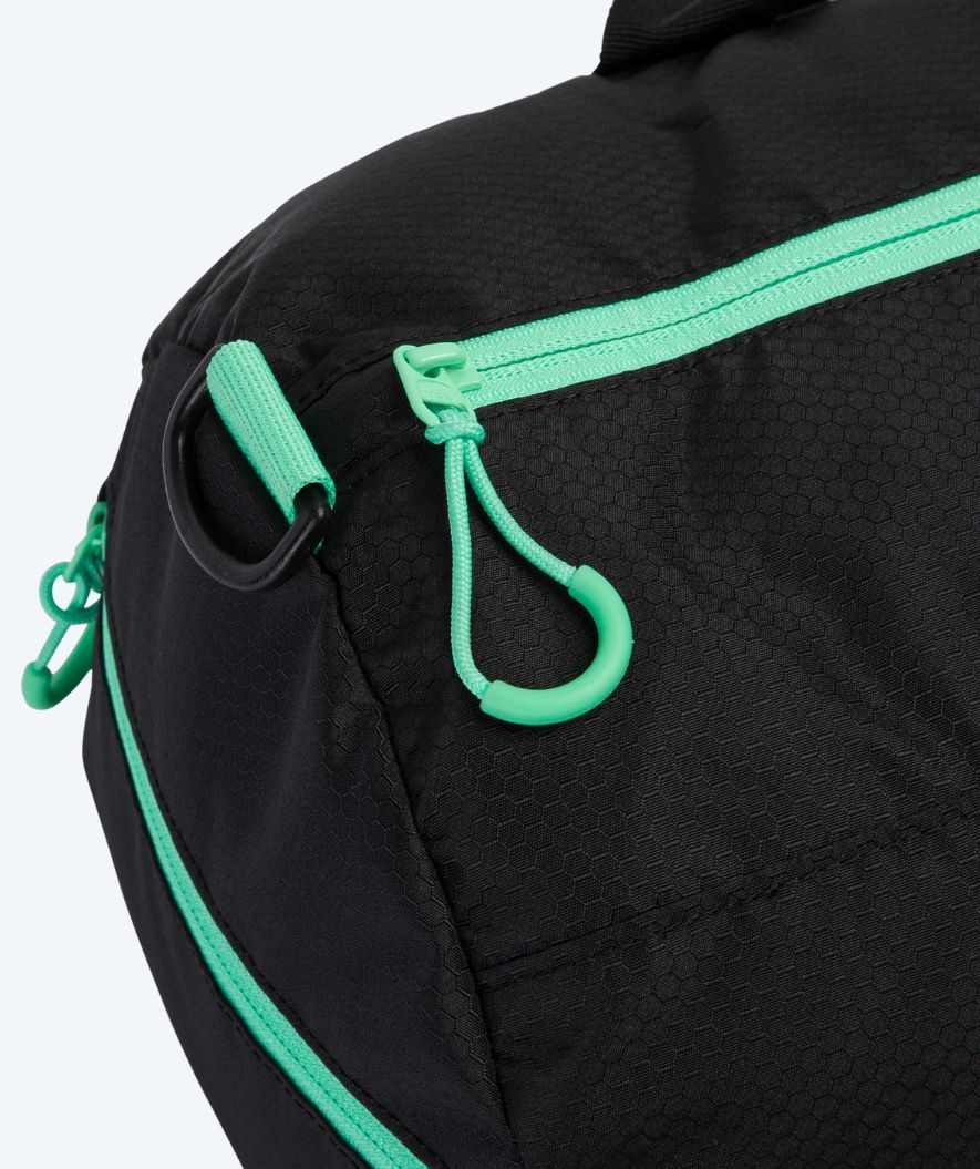 Speedo Wasserabweisender Duffel Bag - Schwarz/Grün - Image 4