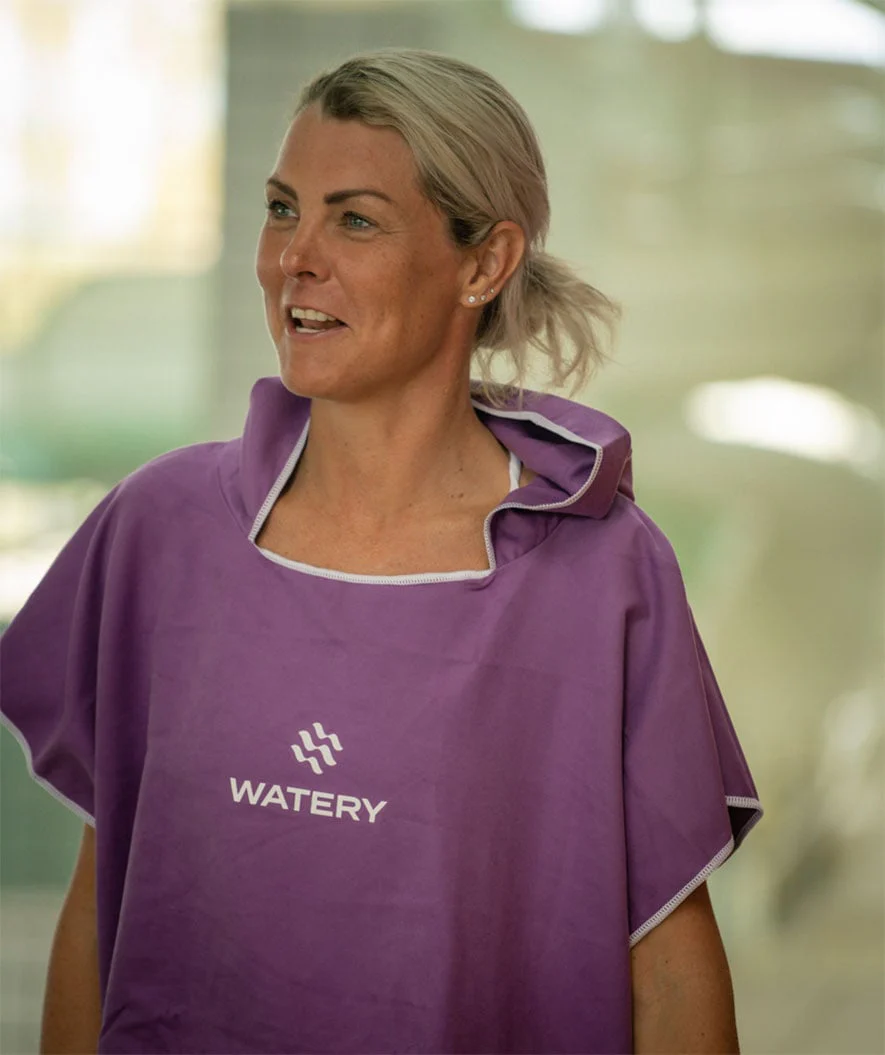 Watery Badeponcho für Erwachsene - Mikrofaser - Lila - Image 4