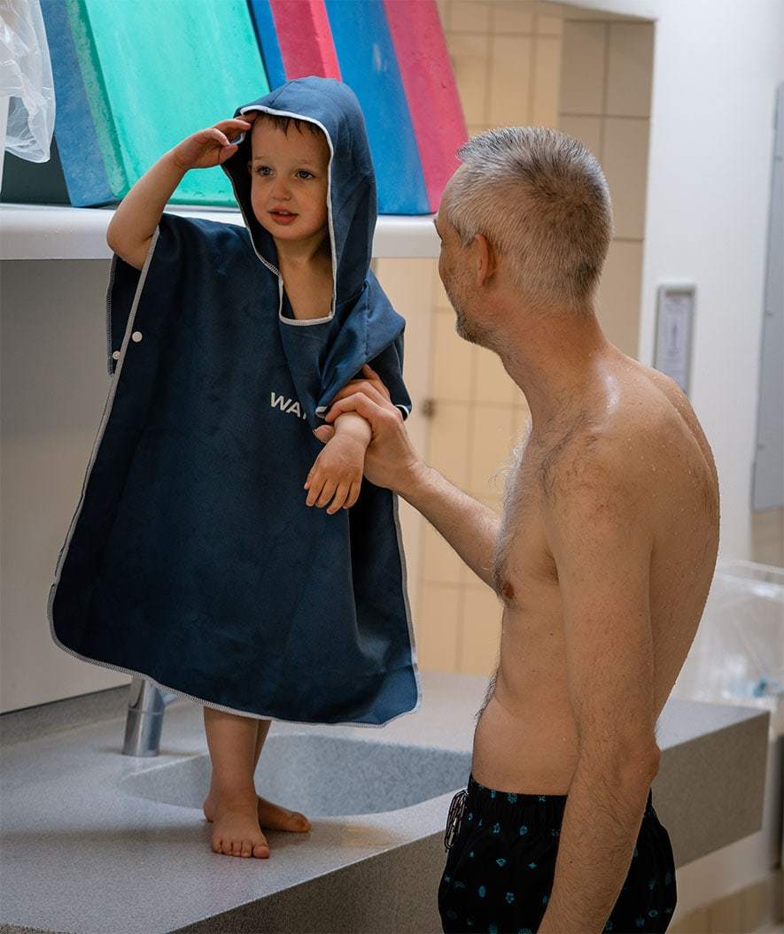 Watery Badeponcho für Kinder (1-6) - Mikrofaser - Royal Blue - Image 10