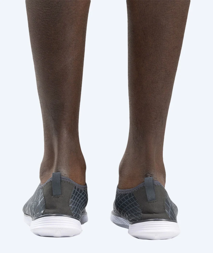 Watery Schwimmschuhe für Erwachsene - Kawaii - Grau - Image 17