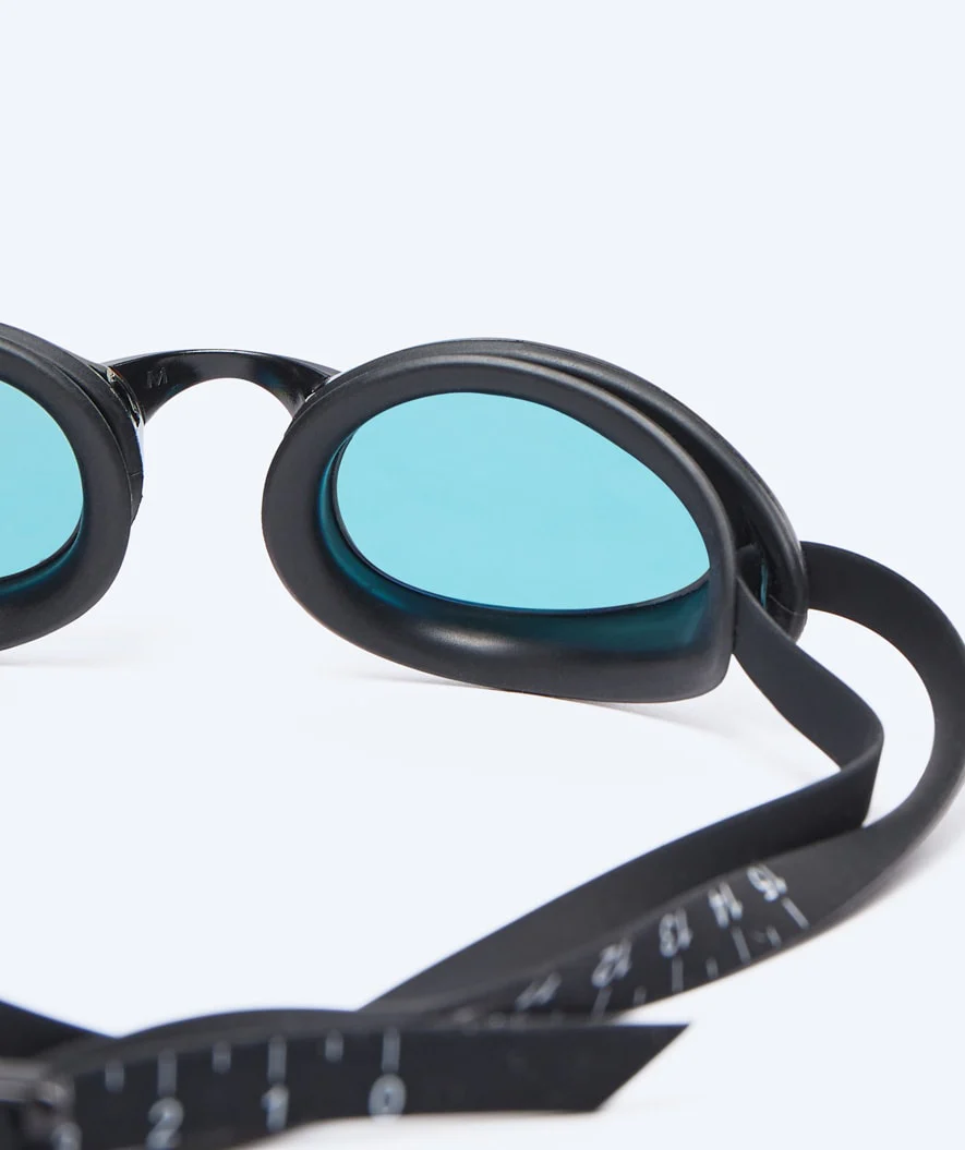 Watery Elite Schwimmbrillen - Poseidon Ultra Mirror - Schwarz/Gold - Image 6