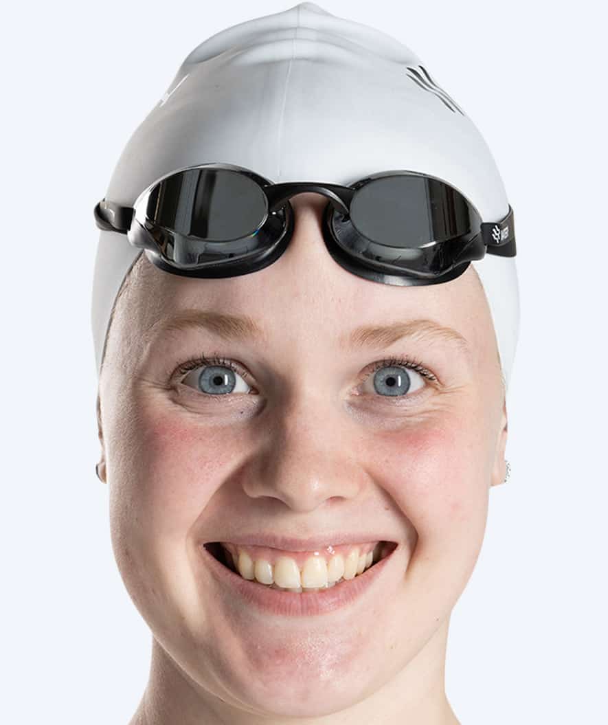 Watery Elite Schwimmbrillen - Poseidon Ultra Mirror - Schwarz/Silber - Image 12