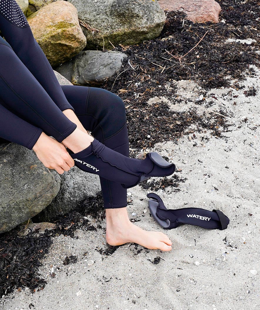 Watery Neoprensocken für Freiwasser - Calder Pro (2mm) - Schwarz - Image 4
