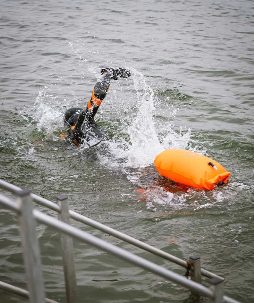 Watery Schwimmboje - PVC 28L - Orange - Image 4