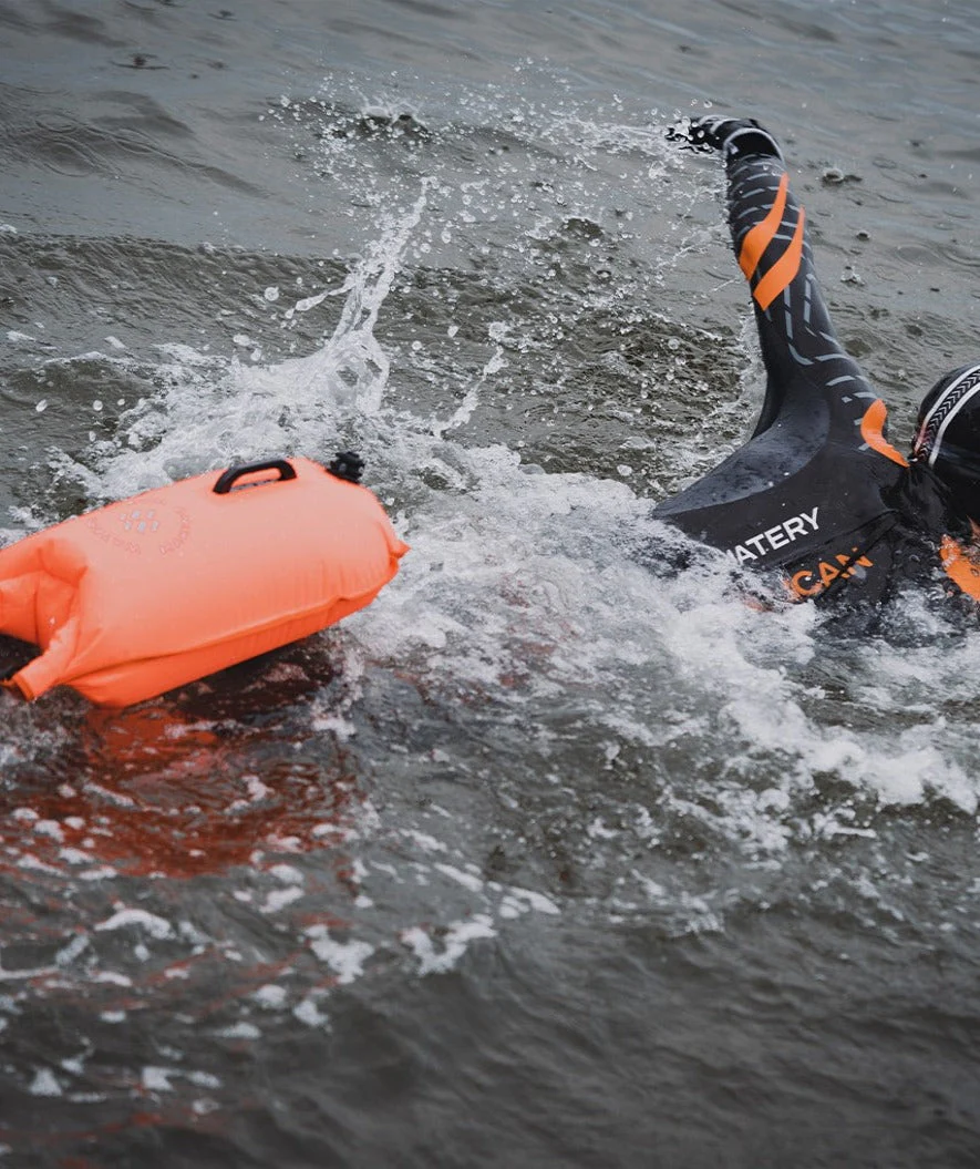 Watery Schwimmboje - Swim Buoy & Dry Bag 28L - Gelb - Image 6