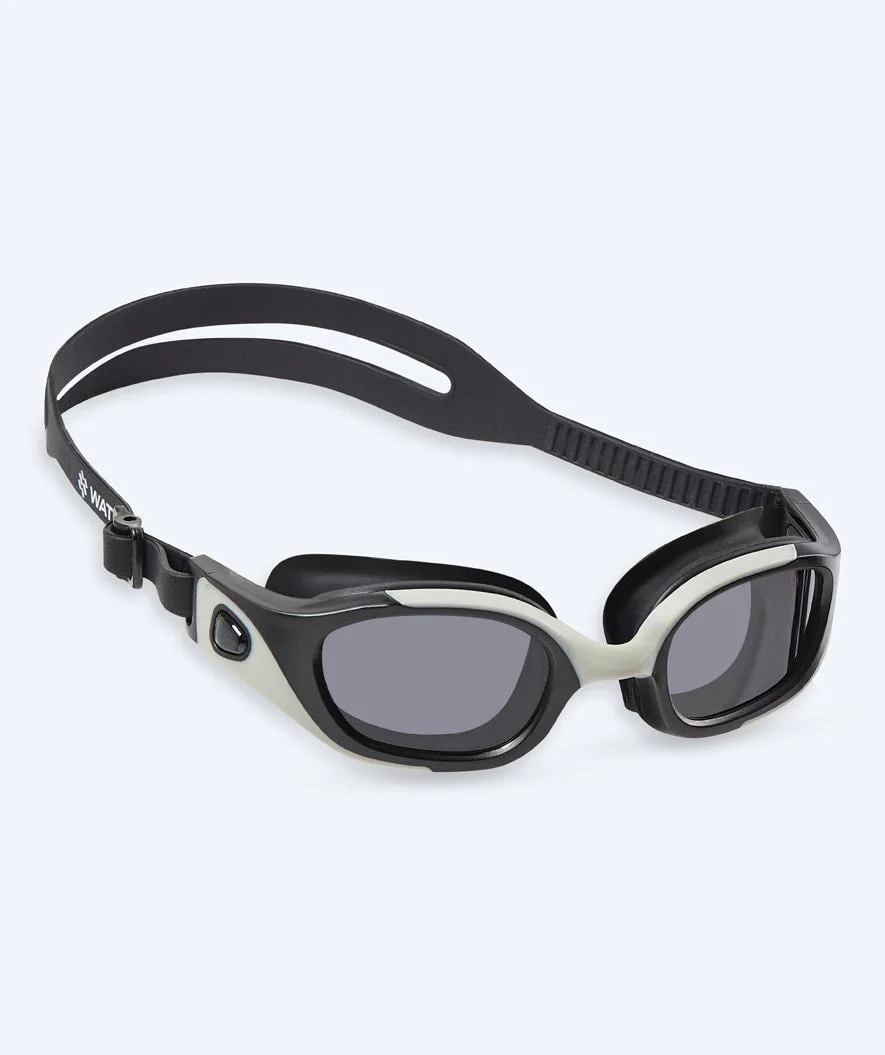 Watery Schwimmbrille für Freizeitschwimmer - Clyde Active - Grau (Smoke Scheiben)
