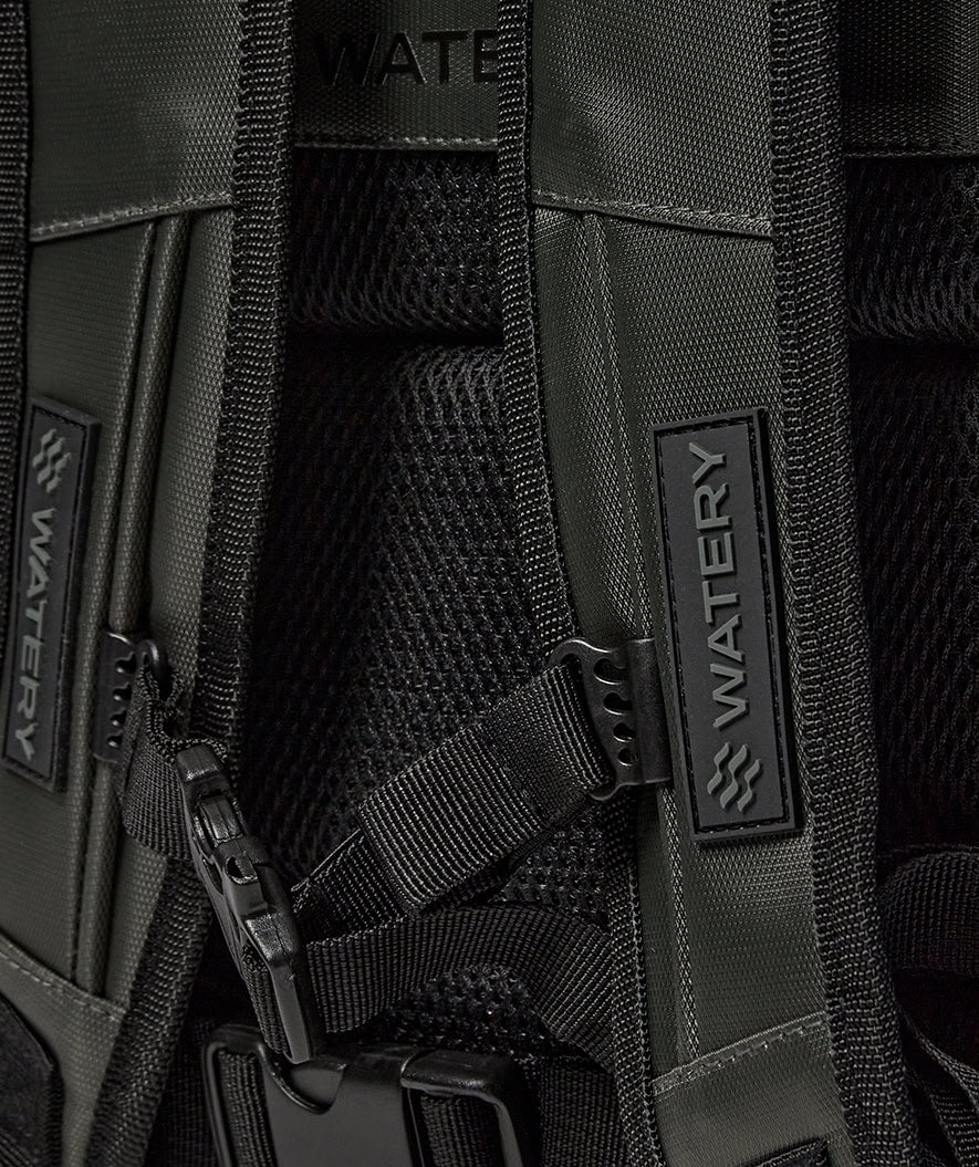 Watery Schwimmrucksack - Oxygen Elite 45L - Dunkelgrün - Image 17