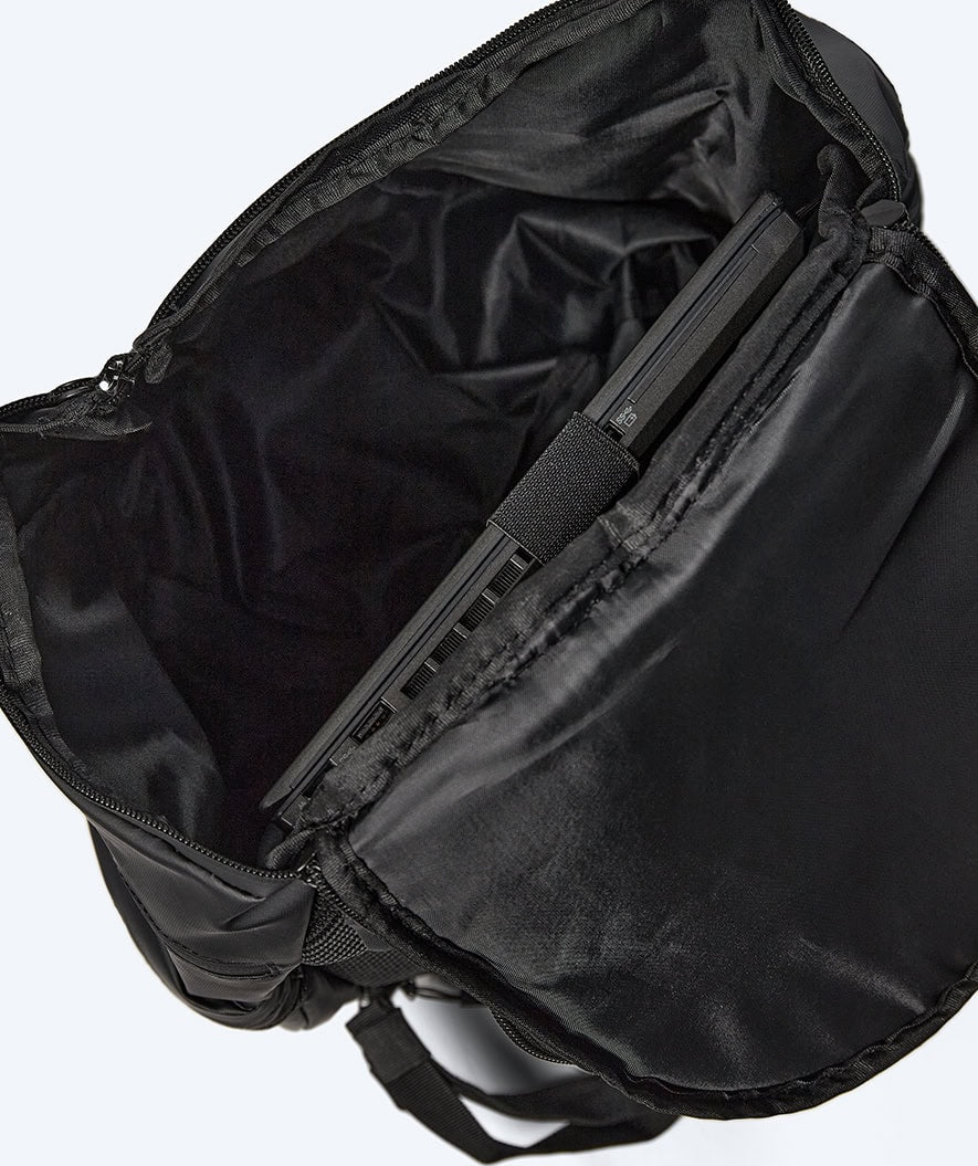 Watery Schwimmrucksack - Roster Club 40L - Schwarz - Image 13