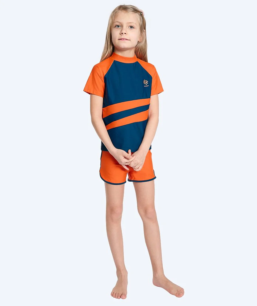 Watery UV Shorts für Kinder - Manami - Orange/Blau - Image 4